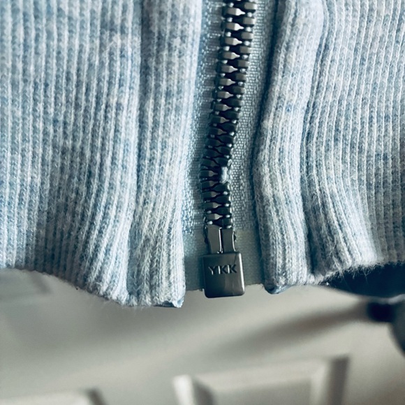 Lululemon Scuba Hoodie *Light Cotton Fleece *FLAWED*, Size 10 - Picture 3 of 14